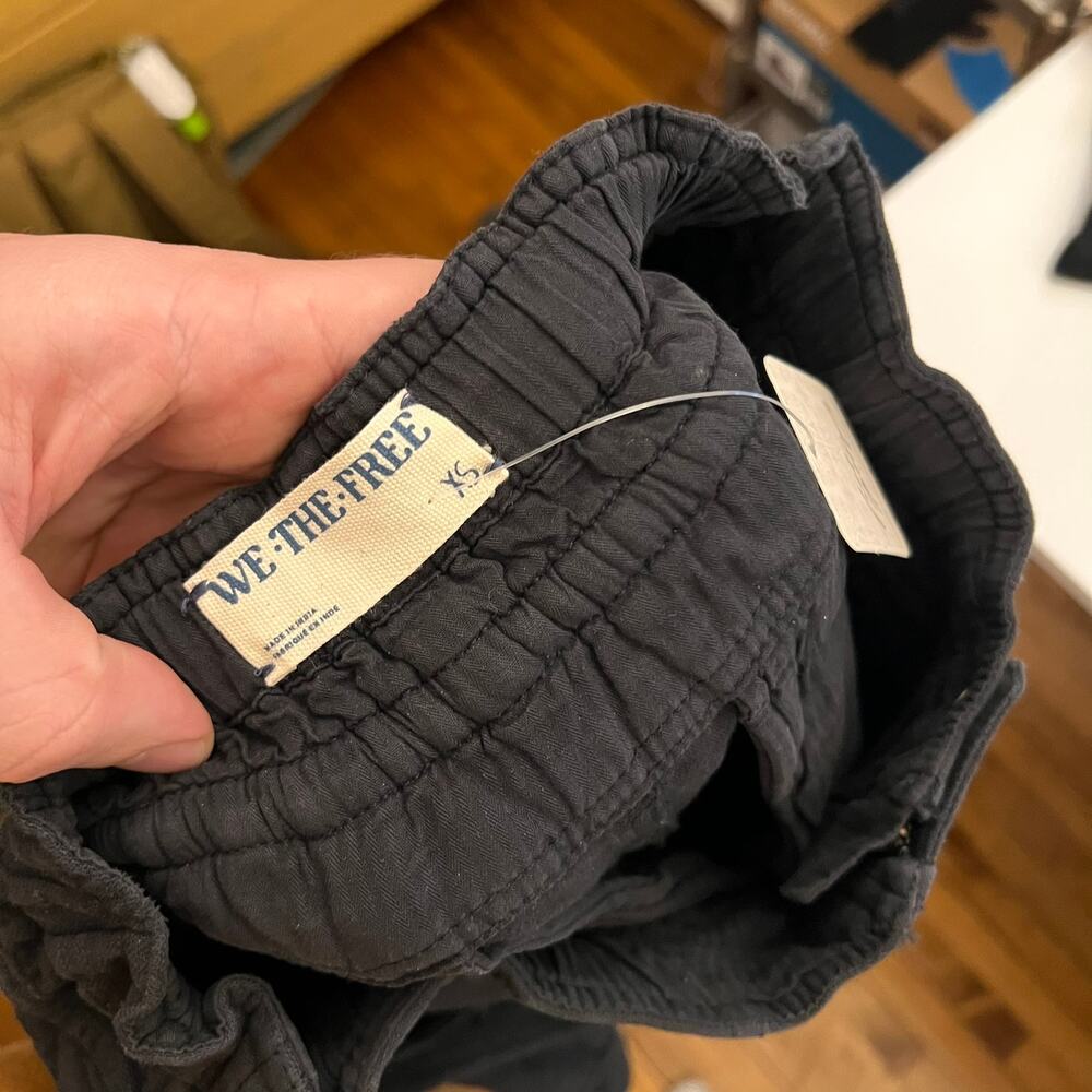 Free People We The Free Park Ave Cargo Pant Black size XS NWT's $148 - Picture 6 of 11